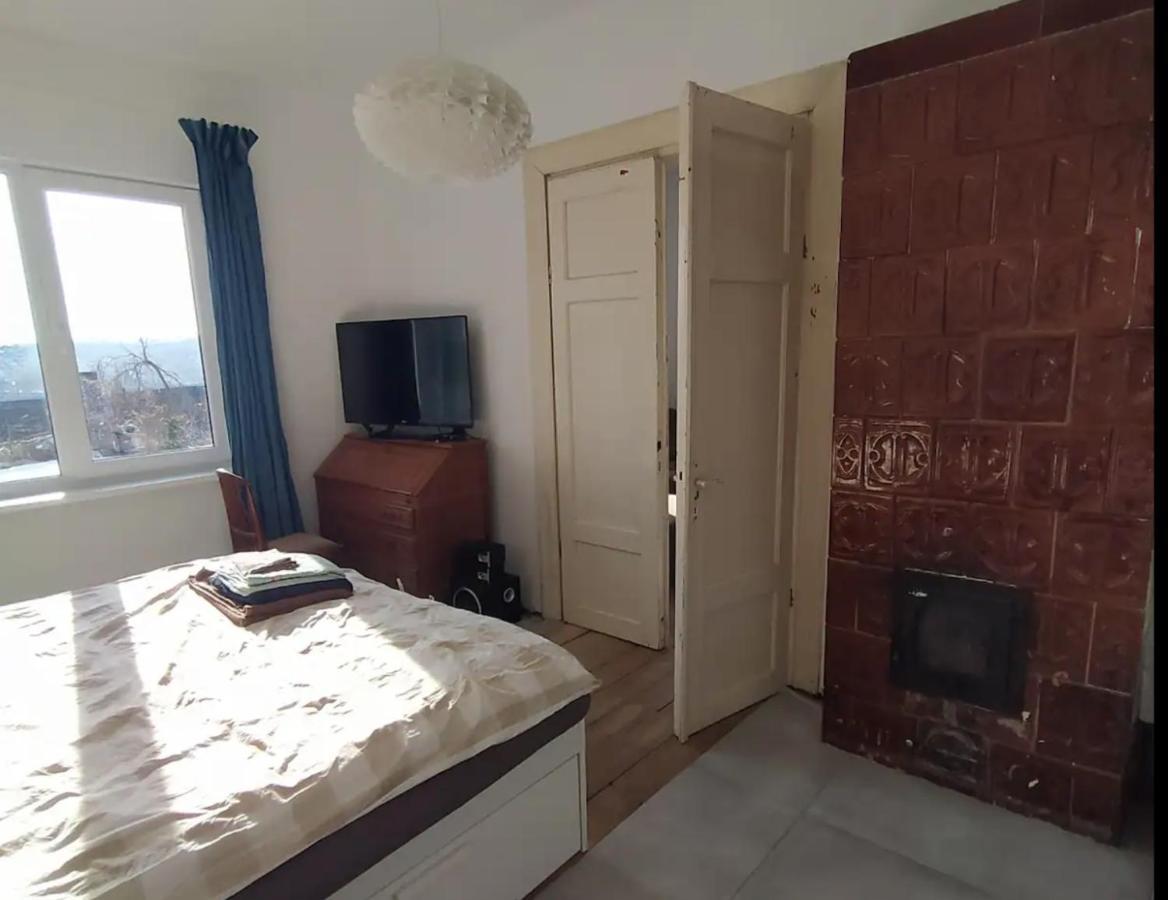 Hillside View House With Garden, Private Parking, Quiet Location - 12 Min To Old Town Anytime, Long Stays Welcome Vilna Exterior foto